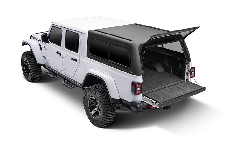 ARE_CX-Classic_Jeep_OTR_Gladiator20_Rear_OpenCapTail